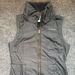 Columbia Lightweight sleeveless vest- XS